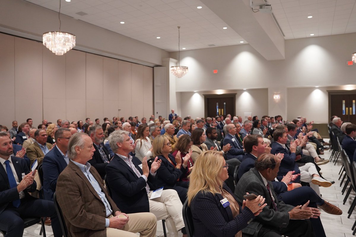 RepLedbetter's tweet image. It was great to be among friends at the Southeast Alabama Economic and Policy Summit. This region is blessed with leaders who consistently work across county and city lines for the betterment of the Wiregrass. As always, @TROYUnews was a top-notch host.