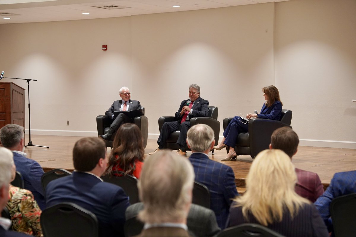 RepLedbetter's tweet image. It was great to be among friends at the Southeast Alabama Economic and Policy Summit. This region is blessed with leaders who consistently work across county and city lines for the betterment of the Wiregrass. As always, @TROYUnews was a top-notch host.