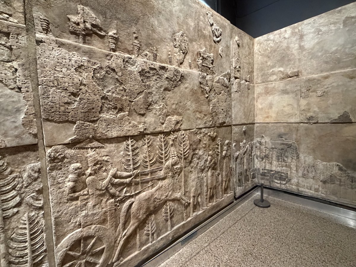 praeclarum's tweet image. Achievement unlocked: From just the "font" used I was able to date this relief.