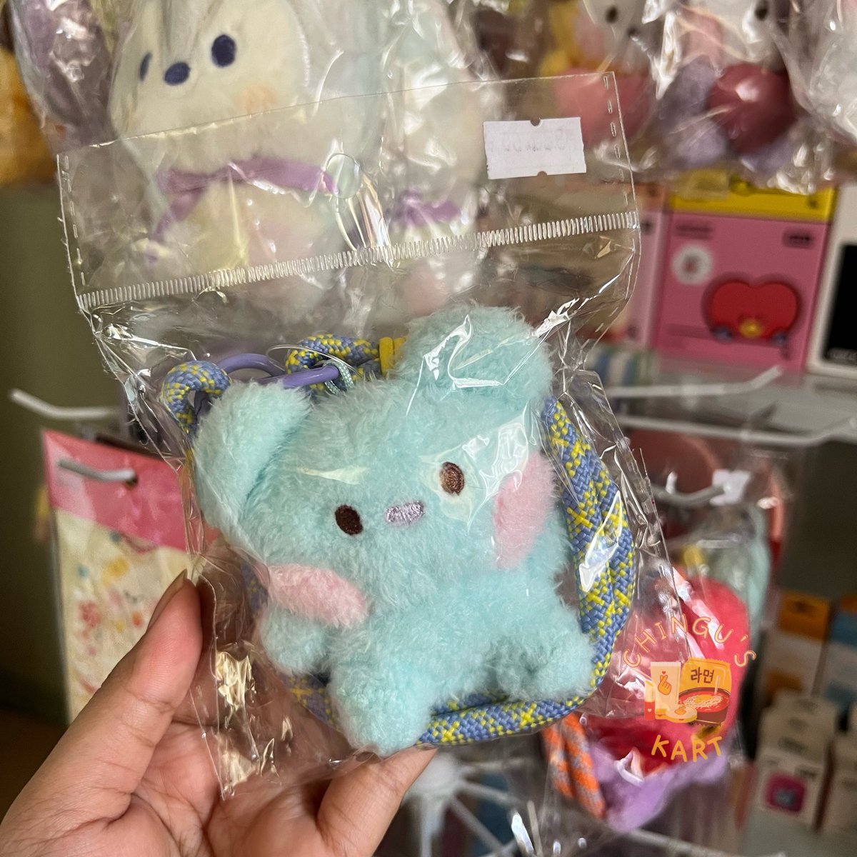 chingus_kartph's tweet photo. #ChingusKart_ONHAND - BT21 BASIC MASCOT KEYRING

💵 ₱380 + lsf

KOYA ✅
RJ ✅
SHOOKY ✅ 
TATA ✅

📍Bulacan
💸 GCash / BDO / Maya
🚚 LBC / J&amp;T / GGX / SDD

🏷️ wts lfb ph bts https://t.co/las5rLlA3D