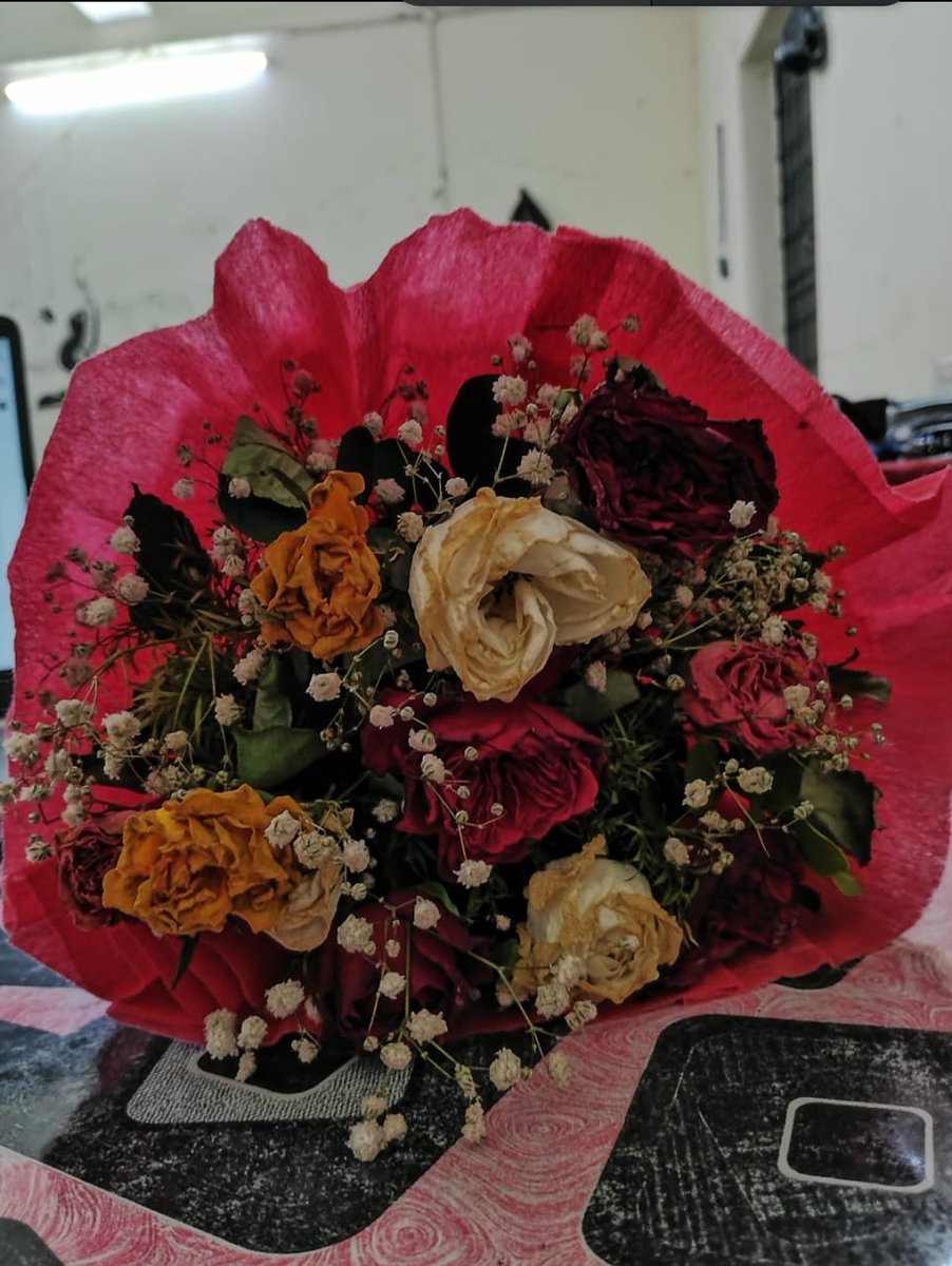 Deeptihelloww's tweet image. I mean 👉👈