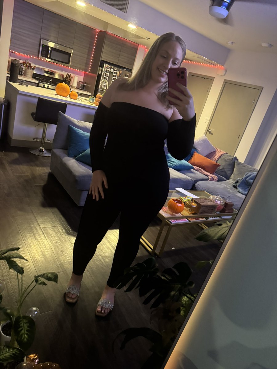 Katie Diamonds 💎FREE ONLYFANS💎 tweet media