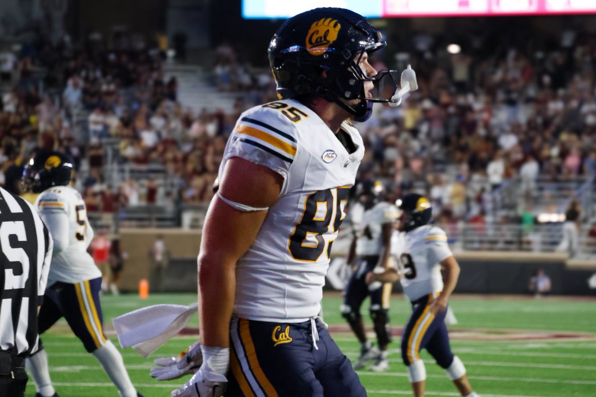 After a strong start to the season, the Cal Golden Bears have started to fizzle out. Yet, in a tough matchup against Louisville on the road, can they spoil the Cardinal's playoff aspirations? (Via <a href="/codytlw/">Cody</a>)

<a href="/CalFootball/">Cal Football</a> | #GoBears 

theleaguewinners.com/cal-vs-louisvi…