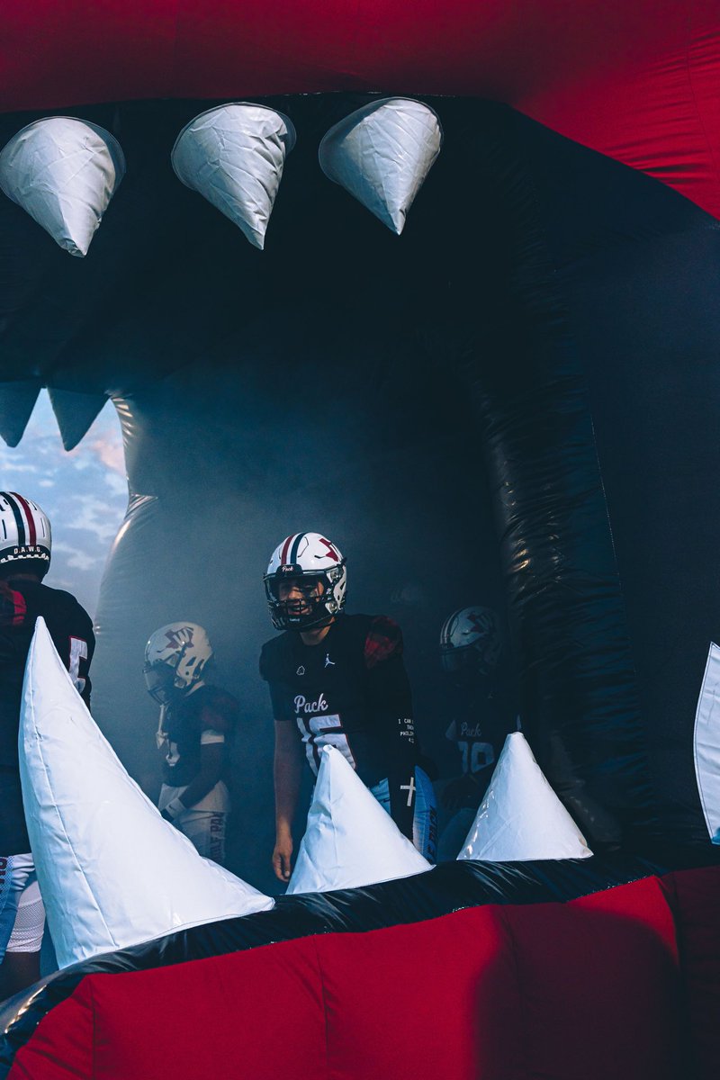 Weiss Football tweet media