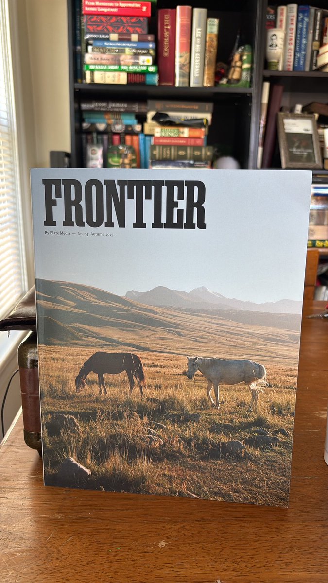 Fall issues of <a href="/frontier_mag_/">Frontier Magazine</a> are finally in and they look amazing 🇺🇸