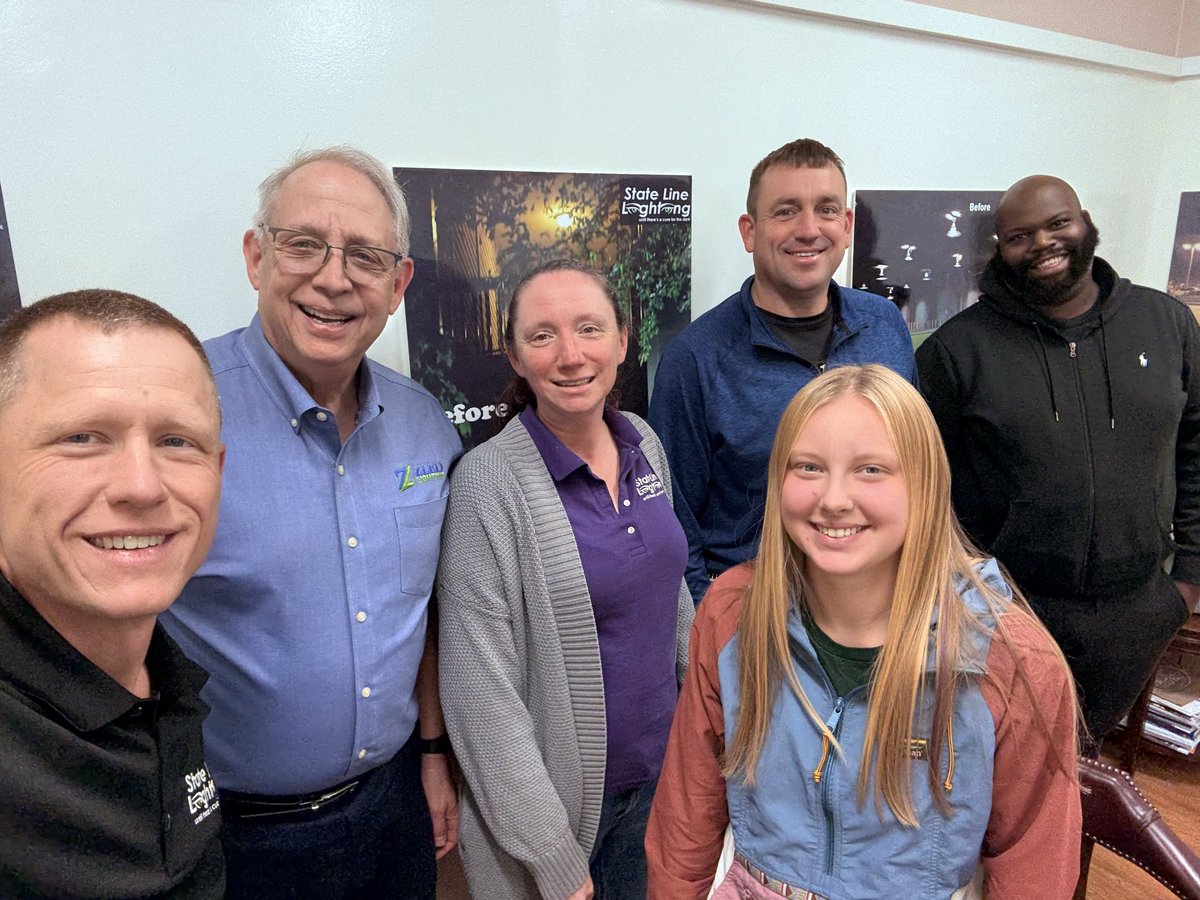 ZLEDLighting's tweet image. 💡Jon spent the day with the great team at State Line Lighting exchanging knowledge &amp;amp; exploring new lighting solutions.⚡️Thanks for having us, we look forward to continuing collaboration of our LED lighting solutions! 
#ZLEDLighting #EcoFriendlyIllumination  #StateLineLighting