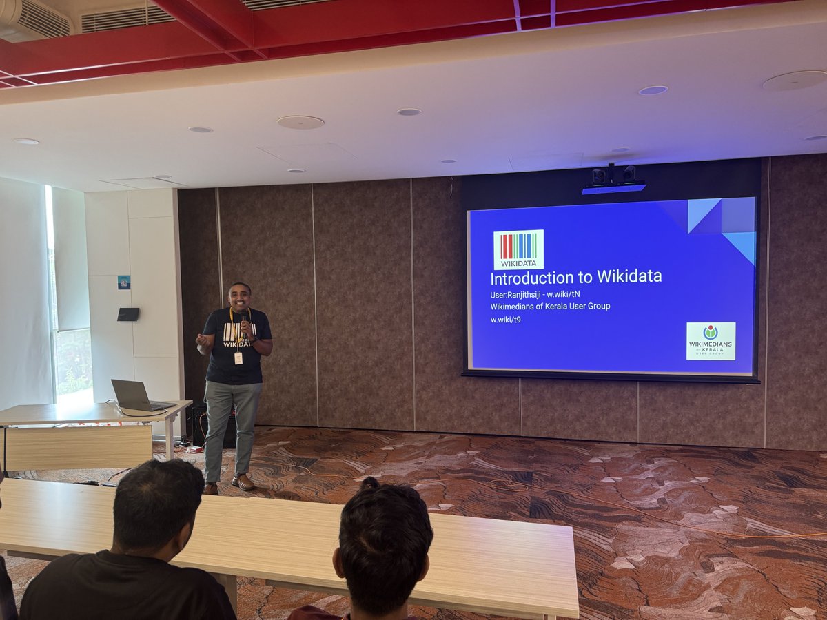 Kochi FOSS Meetups tweet media