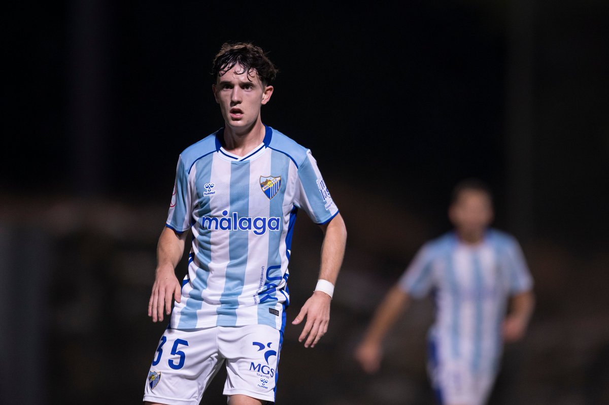 MalagaCF's tweet photo. 🇮🇪 𝐀𝐚𝐫𝐨𝐧 𝐎𝐜𝐡𝐨𝐚, citado por 𝐈𝐫𝐥𝐚𝐧𝐝𝐚 Sub-19, internacional malaguista en las próximas ventanas 𝐅𝐈𝐅𝐀 de selecciones nacionales.

🇩🇴 𝐋𝐮𝐜𝐚𝐬 𝐁𝐫𝐞𝐭𝐨́𝐧 representará al Atlético Malagueño con la absoluta de República Dominicana.

🔗 https://t.co/QxEXQuTlzW https://t.co/MvRiim3oON