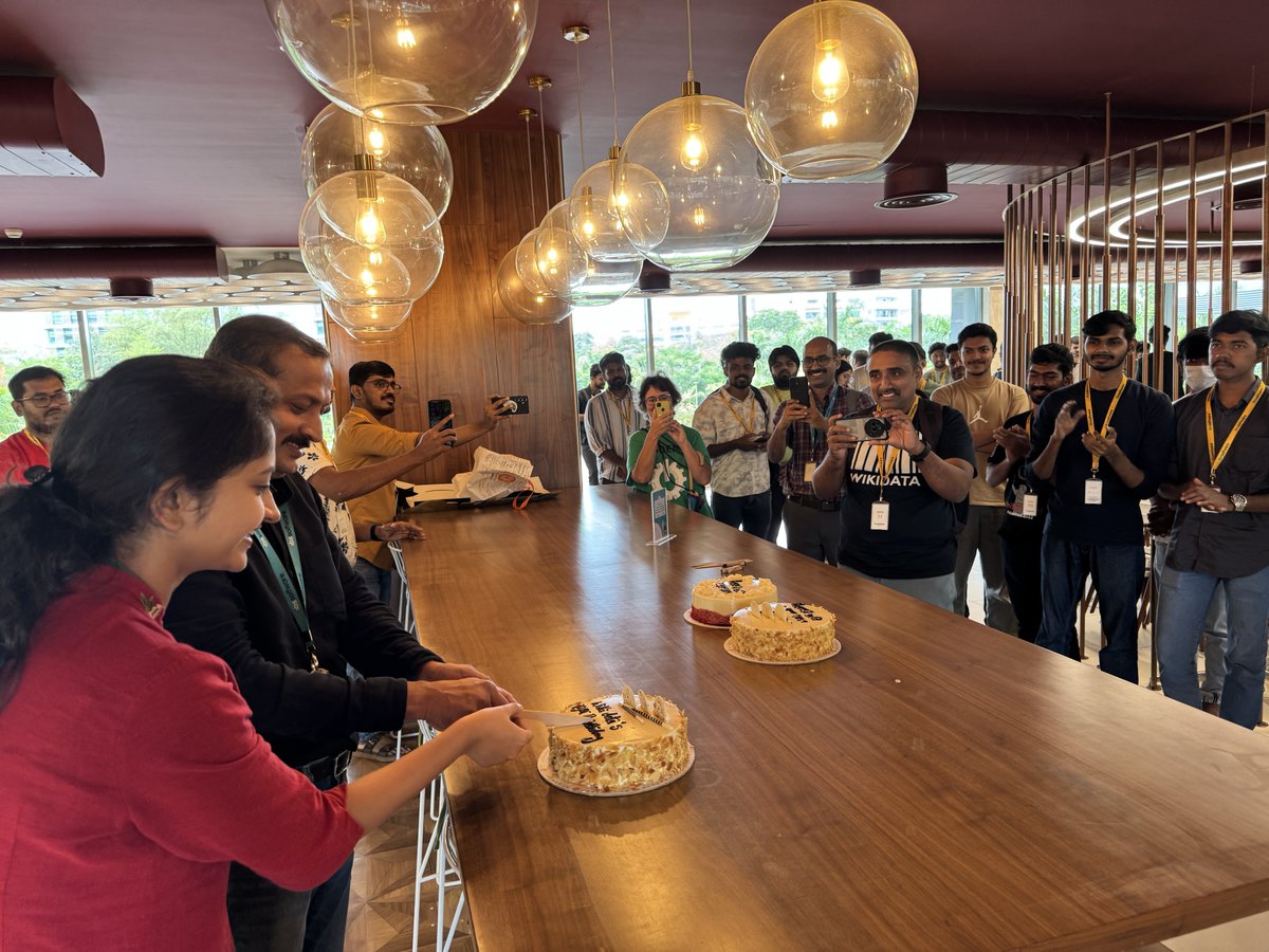 Kochi FOSS Meetups tweet media