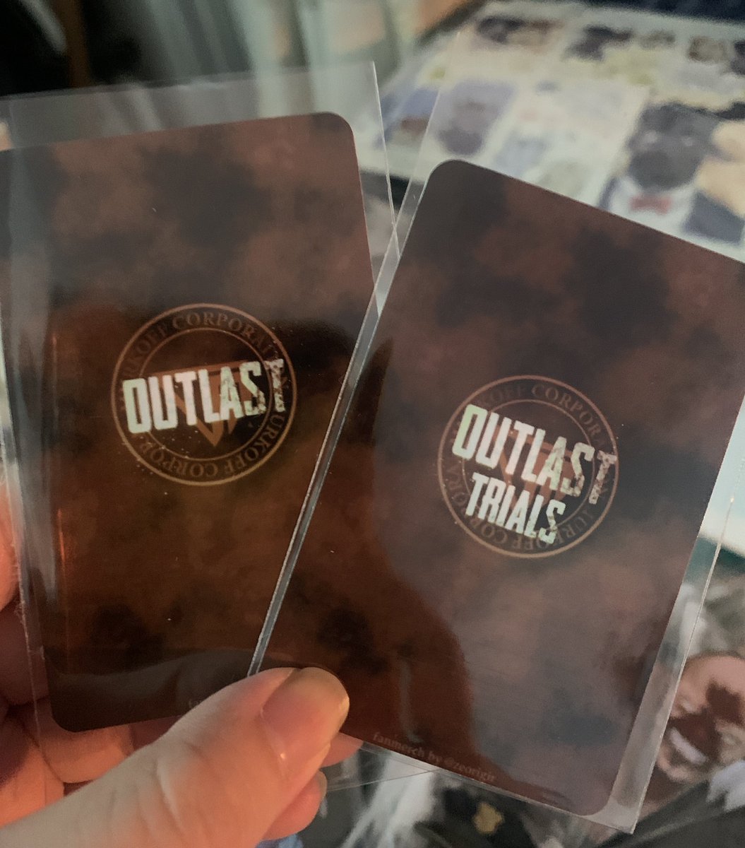 Mx. Sinister .E 👁|| READ MICS😈🤓 tweet media