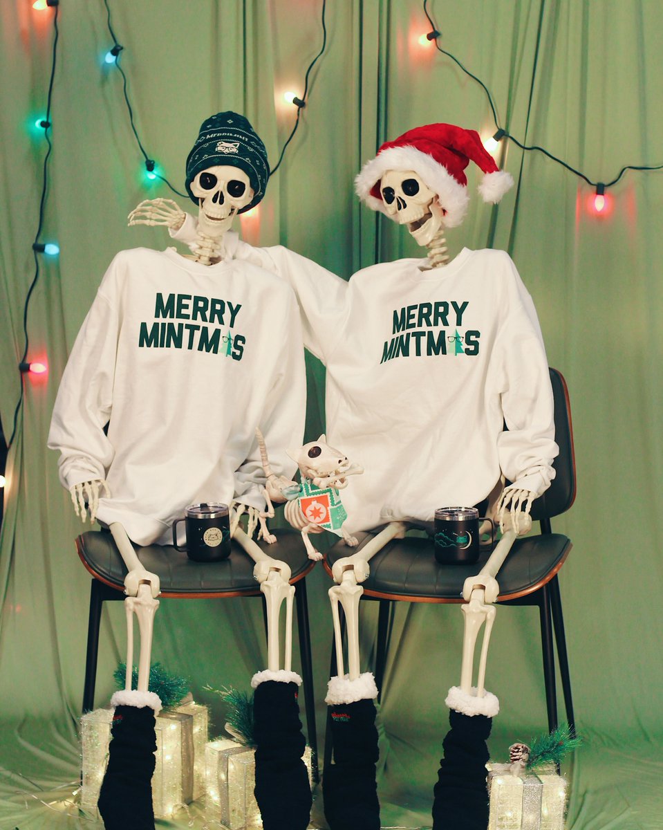 We don't hire models. We get skeletons 50% off after Halloween. Get your  holiday underground merch today through 11/21. https://t.co/mRi6A8do39