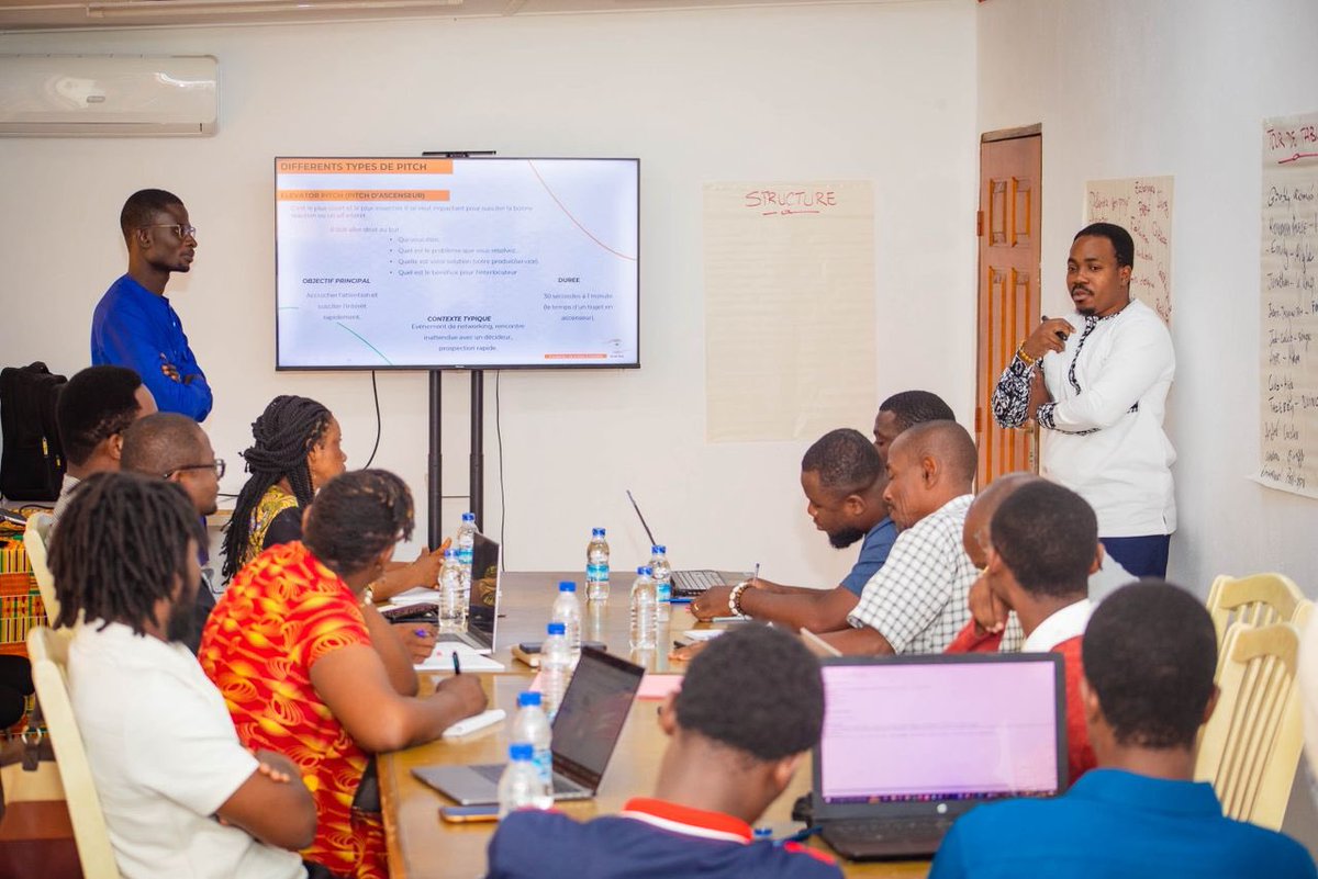 IvoirIncub's tweet image. Dans le cadre de l’ICOC Startup Challenge, organisé par l’Église du Christ Internationale de Côte d’Ivoire, @IvoirIncub a eu le plaisir d’accompagner les lauréats à travers une formation pratique sur l’art du pitch.👇
#Entrepreneuriat #StartupChallenge #Pitch #IncubIvoir