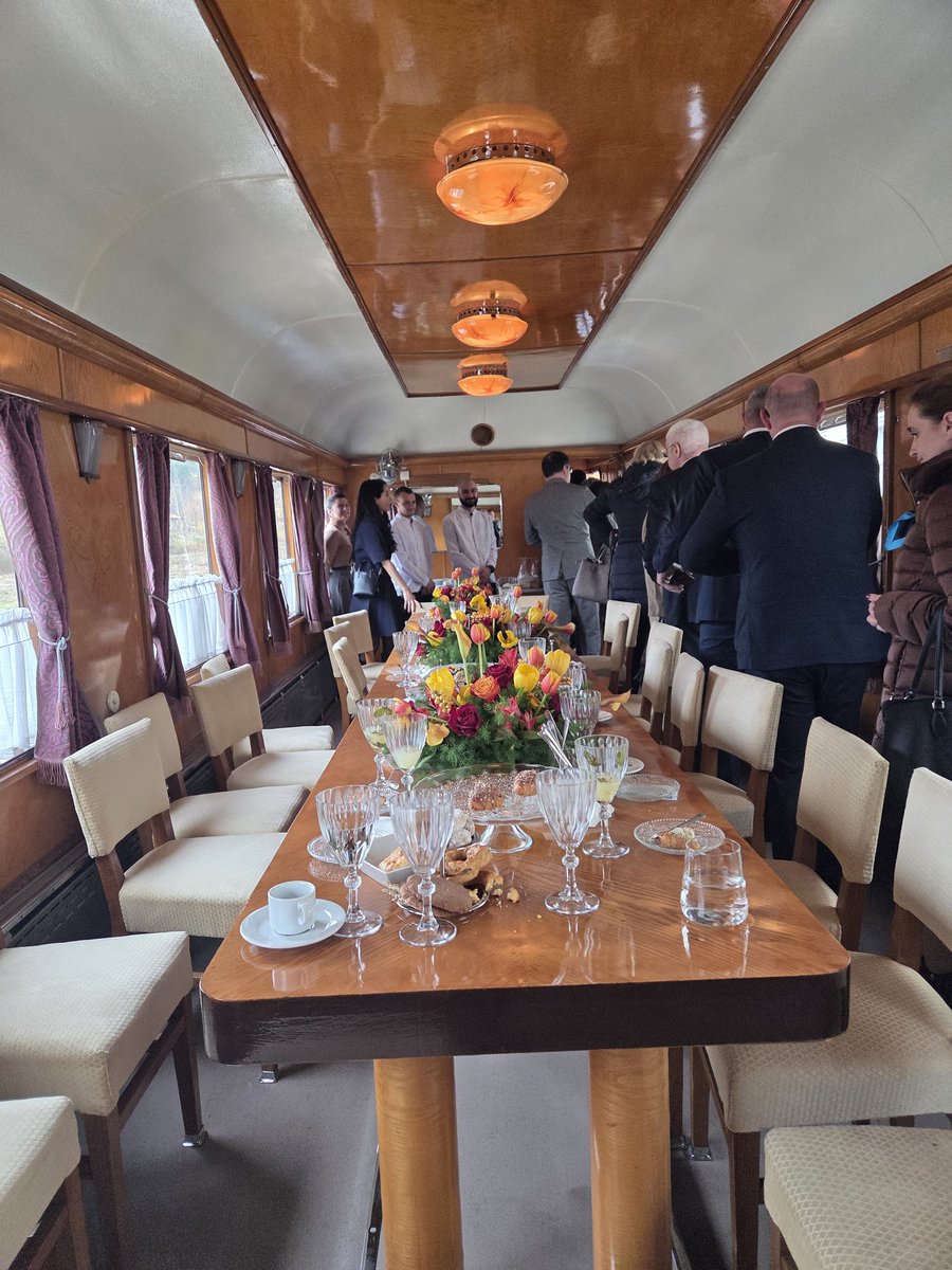 Guyeshevo, 🇧🇬🇲🇰border. 110km from both Sofia &amp; Skopje. Historic agreement signed btw the 2 NATO countries 2 start building transborder tunnel, crucial segment of #CorridorVIII linking Black Sea to Egeean. Glad to be there with all EU&amp;NATO ambassadors. Congrats 🇧🇬&amp;🇲🇰!
<a href="/MAERomania/">Ministry of Foreign Affairs of Romania 🇷🇴</a>