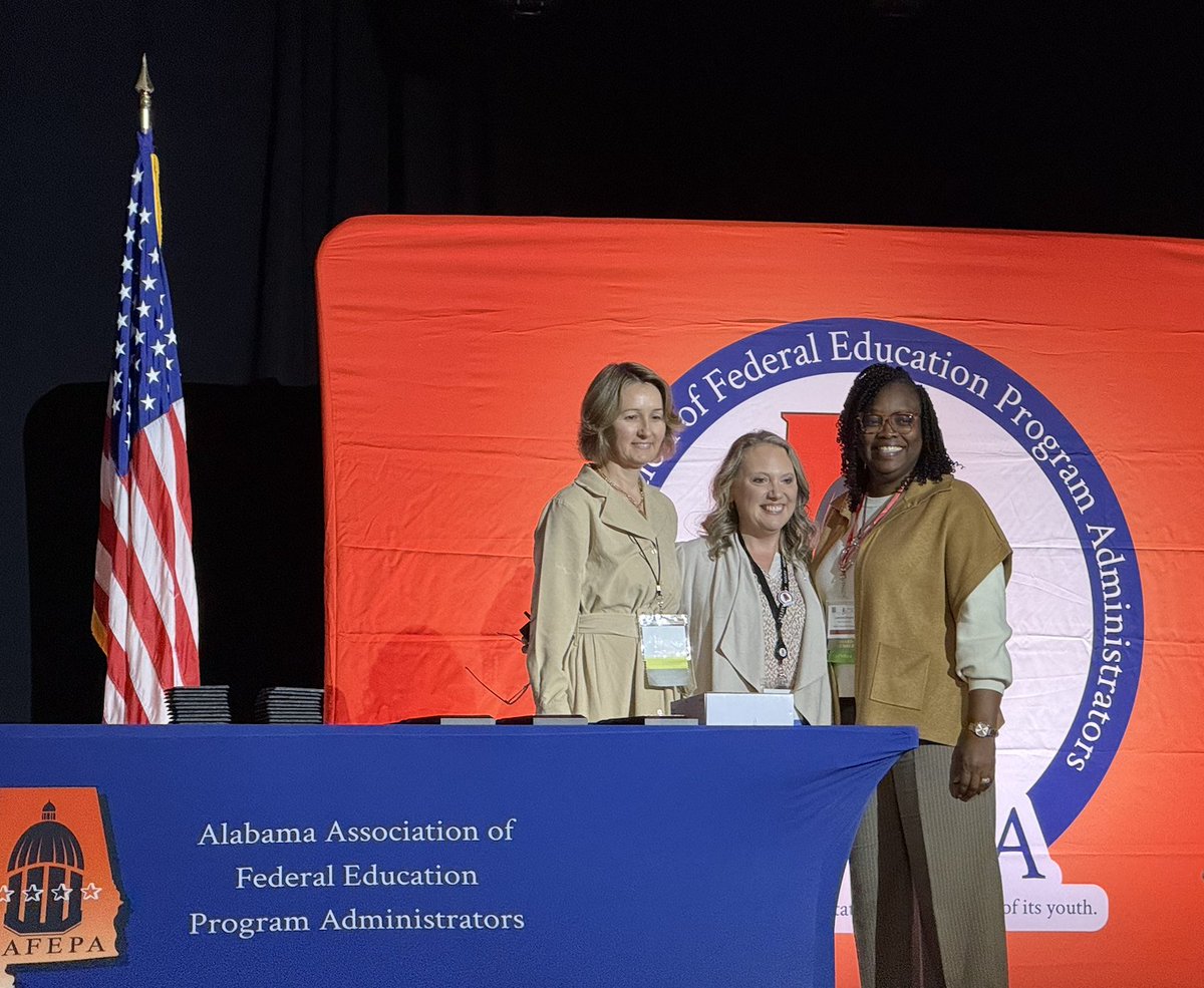 Kaetlyn Hermann tweet media