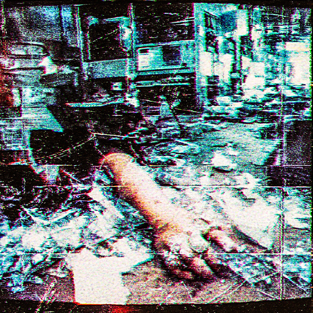 ijustsawyoudie's tweet photo. <workplace_accident>

the fall is inevitable https://t.co/vQf6arngrM