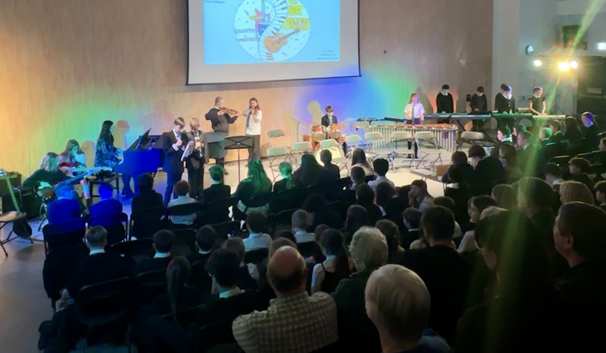 DAMusicDept's tweet photo. Well done to every single S1 pupil for competing in the Douglas Academy ‘Battle of the Bands’ competition on Tuesday. A huge amount of resilience, confidence, team work and talent was displayed across both sessions. 🎸🎶🎹🥁🎤
 Pt. 1 @DouglasAcad https://t.co/t4suM0RBW3