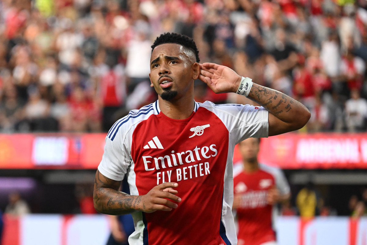 EduardoHagn's tweet photo. I am nostalgia merchant. 🇧🇷

It would be poetic to see Gabriel Jesus lift a major title with us after him being brought to do just that. 

Not the route we all would’ve wanted but with the same end goal we all dream of. 

Injuries have prevented us from a wonderful player. https://t.co/IGrYxOC4zR