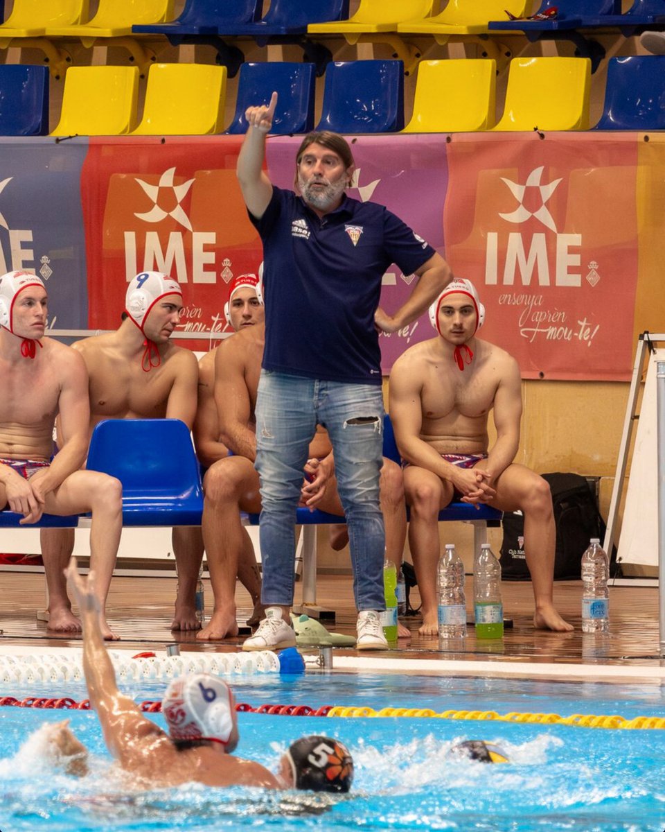 waterpolistacom's tweet image. La relevancia de Dídac Cobacho ✨🤟🏻✨

Es el fin de una era. El fin de una trayectoria marcada por el éxito. Justo la salida de Dídac Cobacho pone fin a 10 años de constancia

En el año 2015 cogió el 'relevo' de otro mítico técnico de esta entidad vallesana: Dani Nart

#Nacional