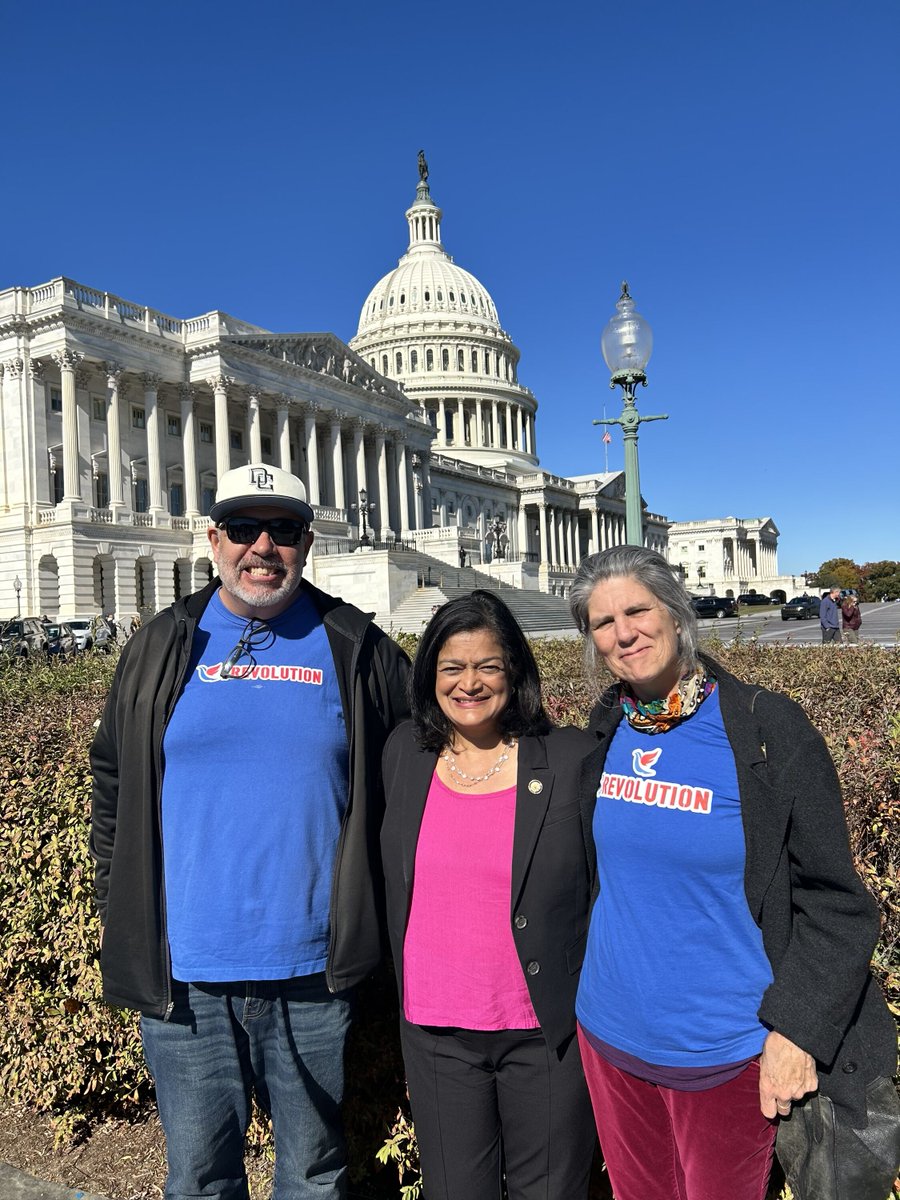 Standing with Pramila Jayapal on Capitol Hill, calling on Dems to hold the line on Healthcare! ✊ 🔊