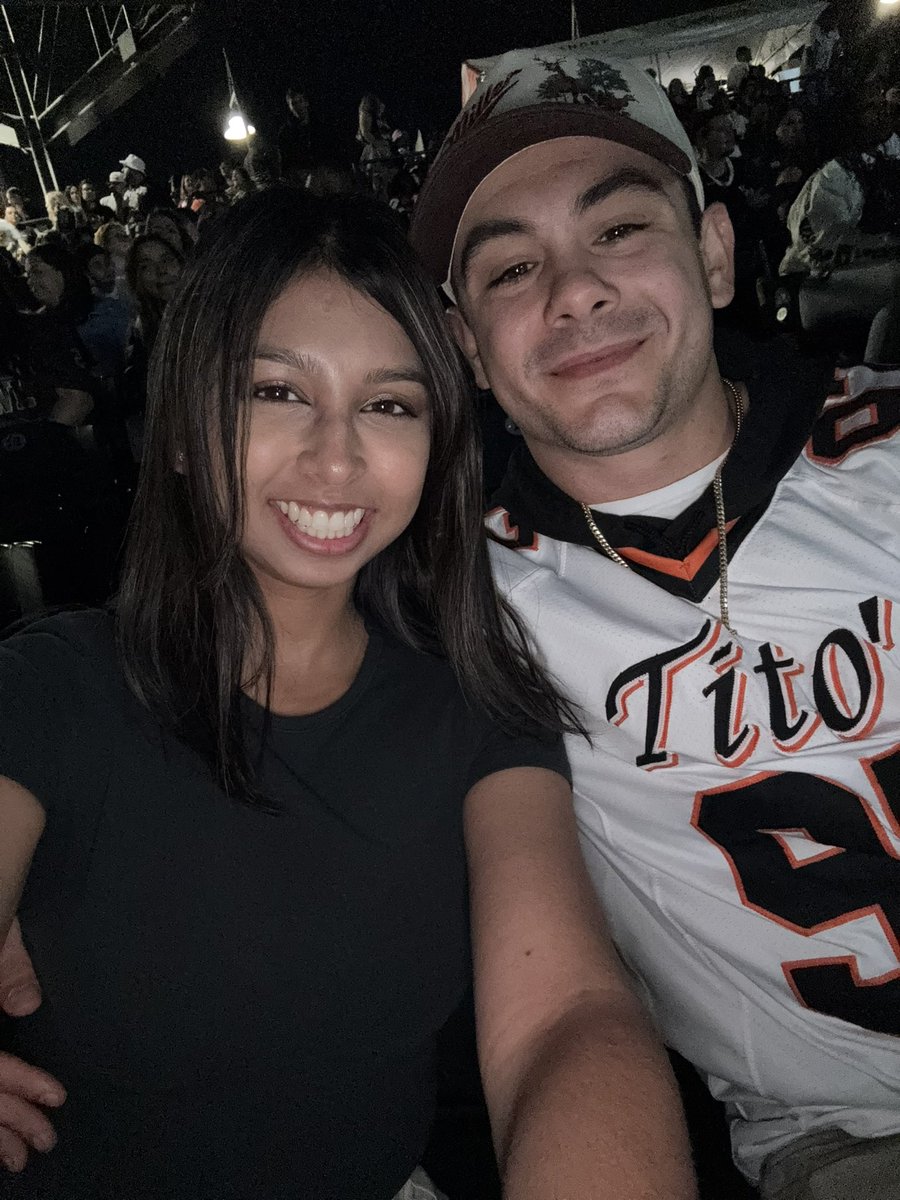ElijahRevilla's tweet photo. She picked me when I was at my worst in life. She invested her time to understand me instead of telling me who I should be. She let me grieve in my way when my mom passed. She had the patience to withstand my ptsd - helped me understand it and take control. I won.. https://t.co/iVrqcDXZD0