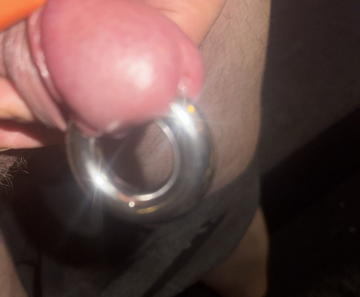 Neuer Prinz Albert 10*20mm und 60gramm Gewicht. In vier Wochen kommt der 12*20mm mit 90gramm und am Ende wird es ein 15*20mm Segmentring. Nippel sind auf Stufe eins gedreht 3mm Ziel sind 9mm