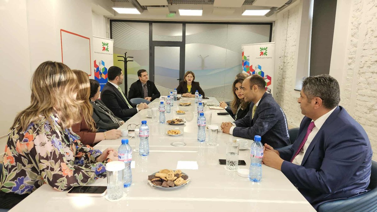 kuwaitembsofia's tweet photo. شاركت القائم بأعمال السفارة  بالإنابة السيدة بشرى الطراح وبحضور أصحاب السعادة السفراء العرب في لقاء مع السيدة ميلا نينوفا - رئيسة وكالة الاستثمار البلغارية وذلك في مقر الوكالة في صوفيا ،تناول اللقاء فرص التعاون في القطاع التجاري والاستثماري، والاطلاع  على مناخ الأعمال في بلغاريا https://t.co/sHfhn9TFXM