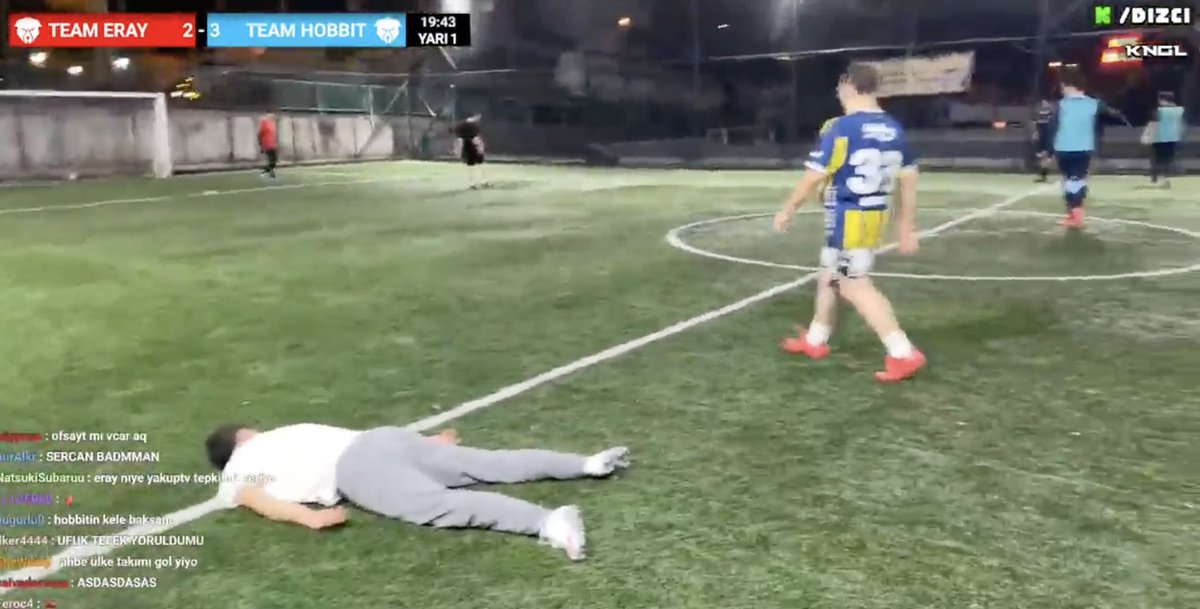 arkadaslar Ahmet bayıldı