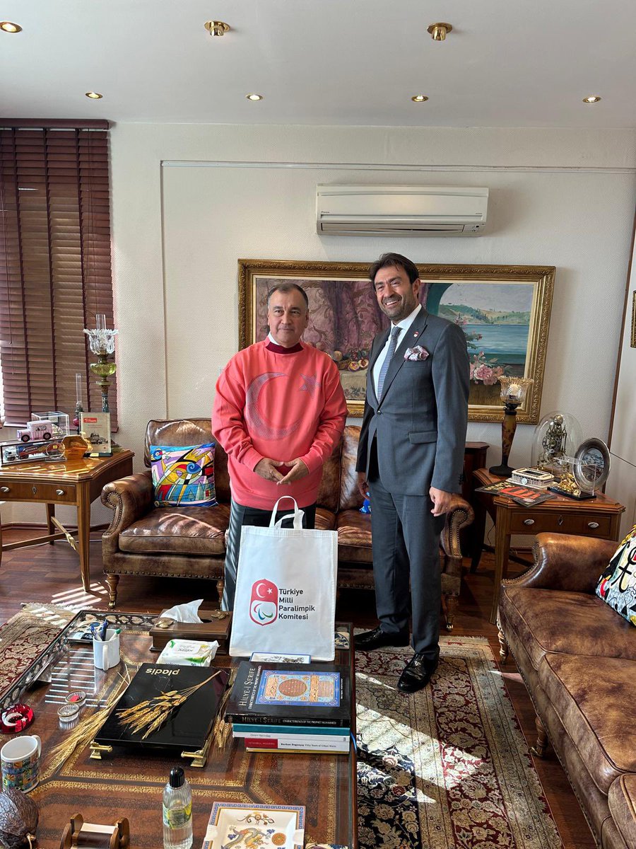 Çok kıymetli ağabeyim Murat Ülker’e Paralimpik harekete verdiği güçlü destek ve inancı için gönülden teşekkür ederim. 🙏🇹🇷

Paris 2024 öncesi başlayan desteğinizin, 2028 Los Angeles Paralimpik Oyunlarını da kapsayacak şekilde her faaliyetimizde yanımızda olmanız bize ve