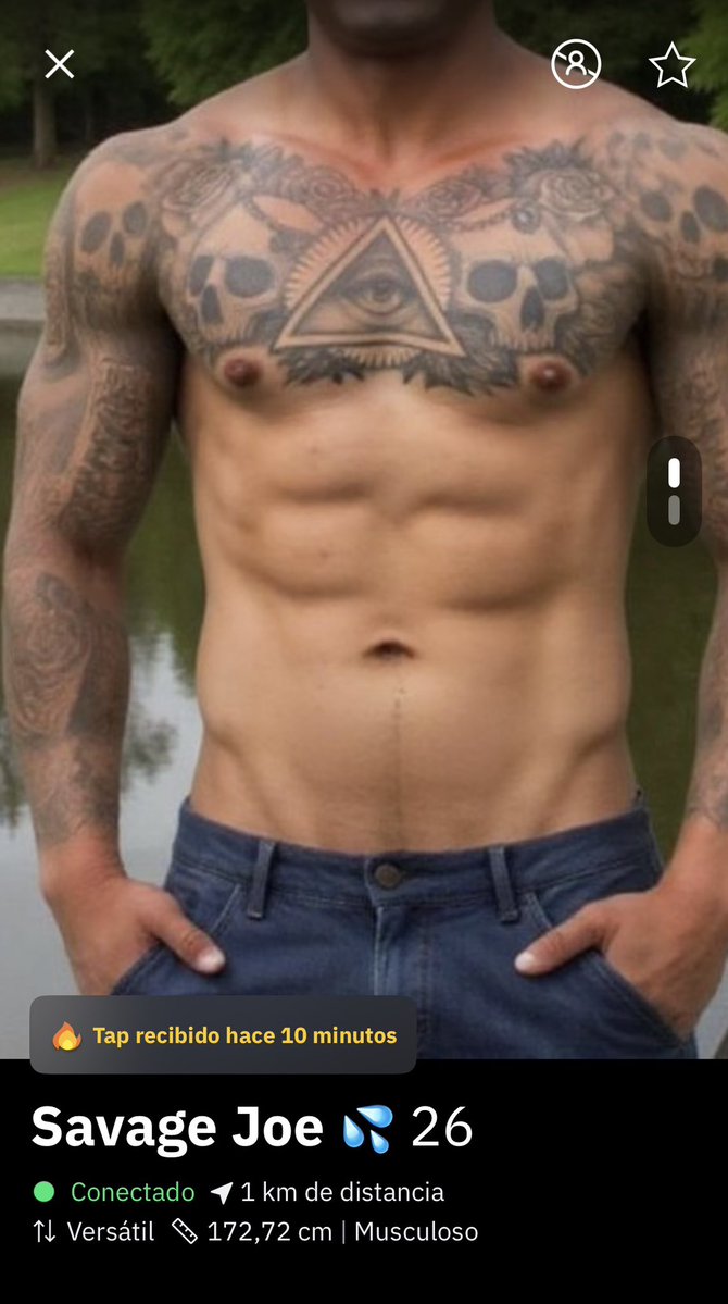 elgatodtuiter's tweet image. Grindr esta desesperado porque vivamos pendiente del garche, últimamente manda bots hechos con IA que nunca hablan pero todo el tiempo buscan tu atención (mandan fueguitos)
#GayIssues