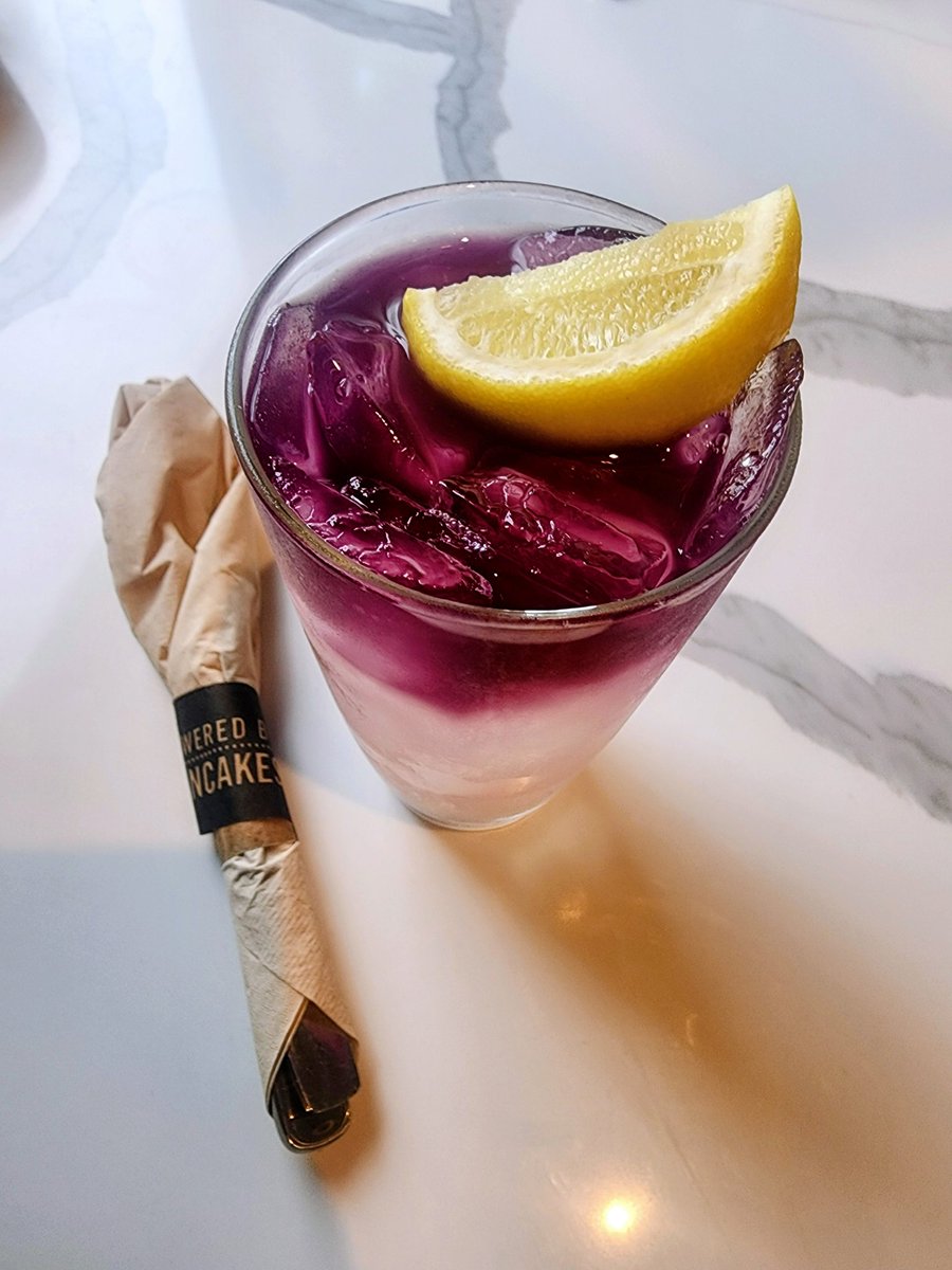 VendettaWorship's tweet photo. I dine only where decadence meets perfection ✨️ https://t.co/s23JlPeY3U