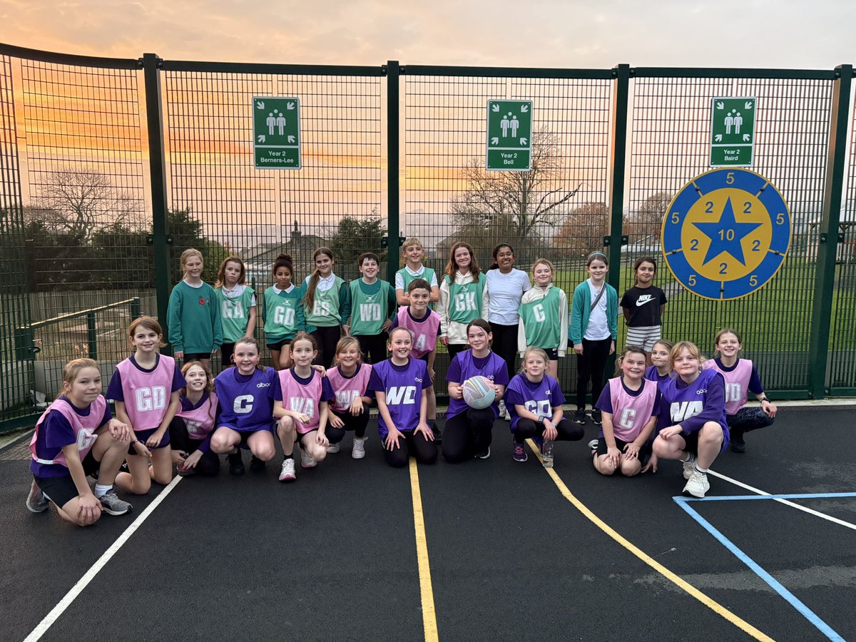 🏐 Great start to our Netball year!

Tonight we hosted a fantastic friendly with <a href="/SteetonPrimary/">Steeton Primary</a> - amazing play, teamwork &amp; sportsmanship from all involved! 🌟
We’re so proud of our players and their brilliant effort. 👏💪

#Netball #TeamSpirit #teamsilsden