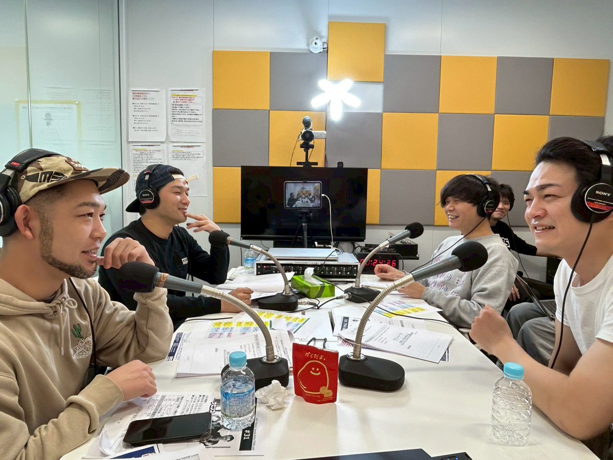 gacchanko1008's tweet image. ＃木曜がっちゃんこ アフタートーク！

テーマはファンからの贈り物、プレゼント🎁の話💬
ぜひ聴いてください！

👇️スタンドFM登録はコチラ↓
stand.fm/channels/67df7…

#がっちゃんこ
#ABCラジオ