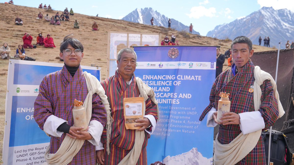 GEF_SGP's tweet image. A year ago Laya, Bhutan, we announced grant support with @theGEF and @IPSI_Satoyama for CSOs and CBOs to boost highland resilience. 

Today, we celebrate results #ForPeopleForPlanet —resilient highland livelihoods and innovative climate solutions with @UNDP_Bhutan and partners.