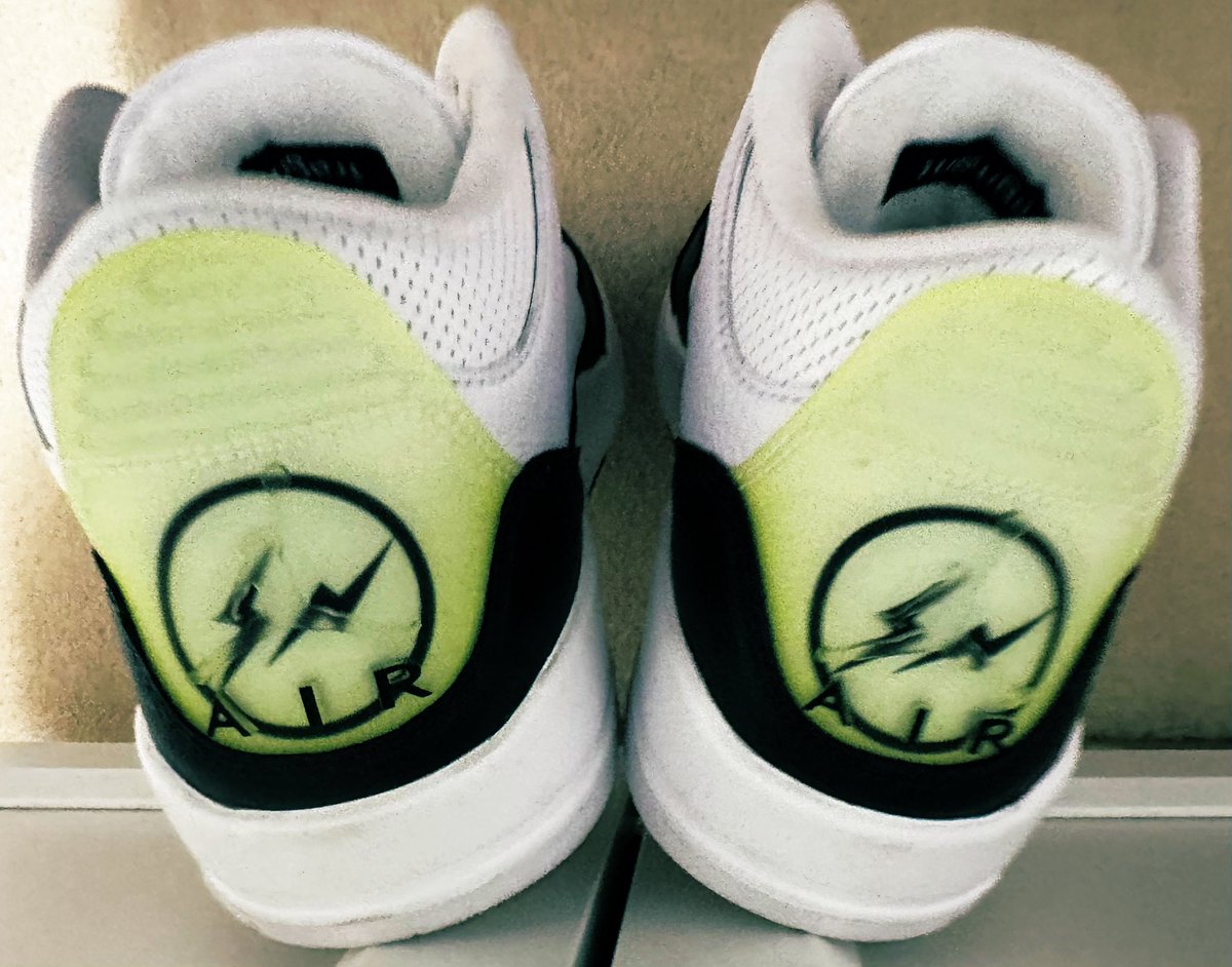 dj_ivanakent's tweet image. #KOTD #Jordan3 #Fragment