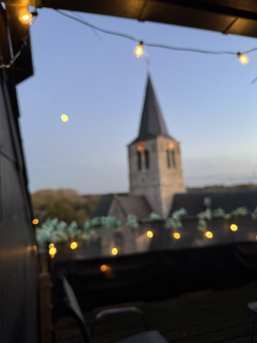 🅣🅡🅘🅢🪩 tweet media