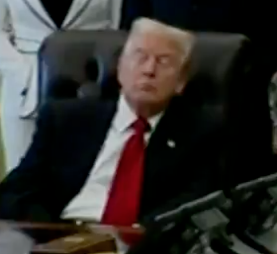 Sjacobs2020's tweet photo. @atrupar Our president was sleeping and our top medical official ran from the room.

We are so f#cked. https://t.co/vOtGrxlE9p