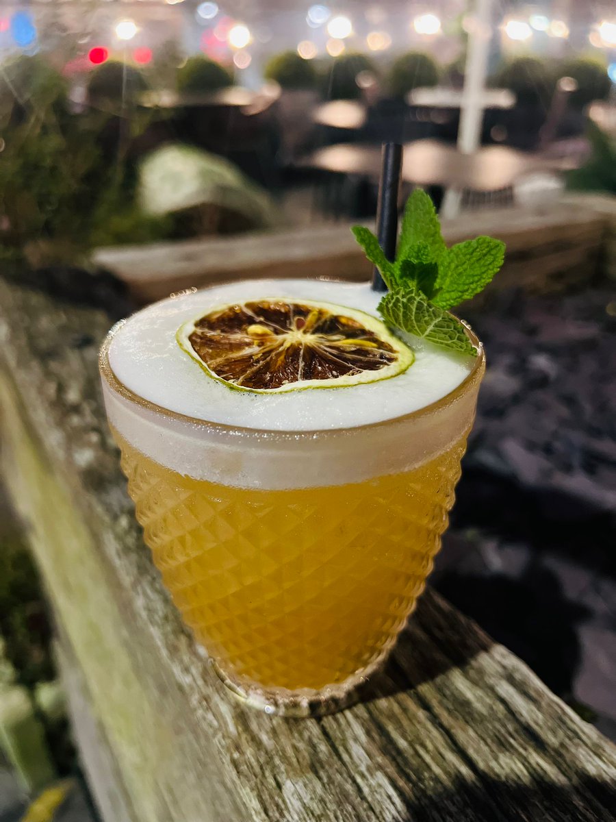 kisas_perth's tweet photo. Mixing up Cuban spiced rum, triple sec, lime and a drizzle of maple syrup — the perfect winter warmer while you unwind in style with us this weekend.

Pop in and see us! ❄️🍸

#christmasmood #perthdrink #visitscotland #drinks #perth #cocktails #perthcity #pertheats https://t.co/yQ52CyXjne