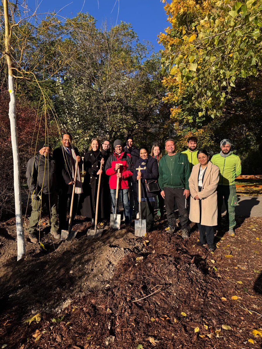 India in Austria tweet media