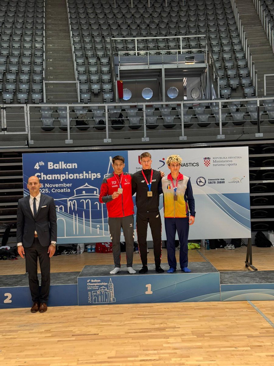 02-07 Kasım 2025 Hırvatistan Artistik Cimnastik Balkan Şampiyonası

*Gençler Kategorisi Yer Aleti;
Poyraz Efe BULUT 🥈

Sporcumuzu ve antrenörlerimizi tebrik ederiz.

<a href="/OA_BAK/">Dr. Osman Aşkın Bak</a> 
<a href="/hamzayerlikaya/">Hamza Yerlikaya 🇹🇷</a> 
<a href="/GSB_Bolu/">Bolu Gençlik ve Spor İl Müdürlüğü</a> 
<a href="/Emrullah__Guler/">Emrullah Güler 🇹🇷</a>