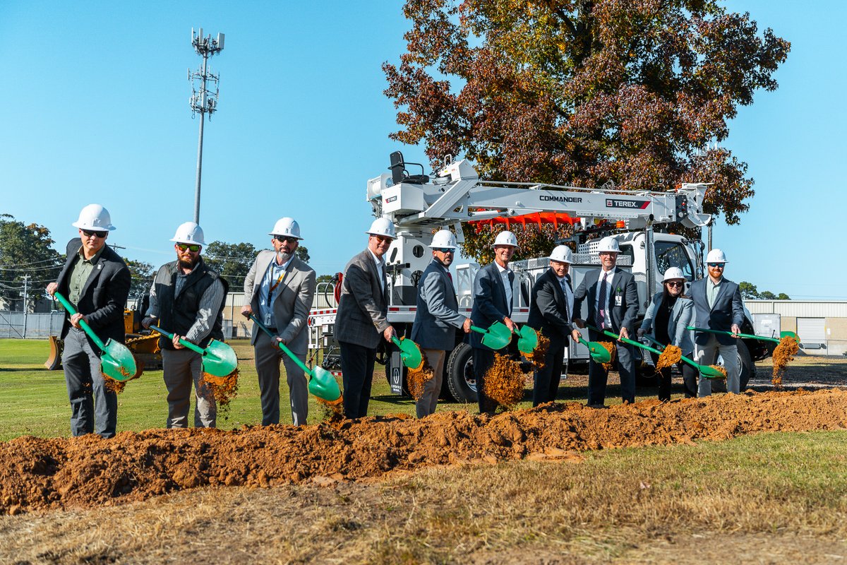 The Electric Cooperatives of Arkansas broke ground on an 84,700 sq. ft. warehouse and distribution center in Little Rock.

The new AECI Utility Solutions warehouse and distribution center will increase logistics efficiency for electric utility materials.