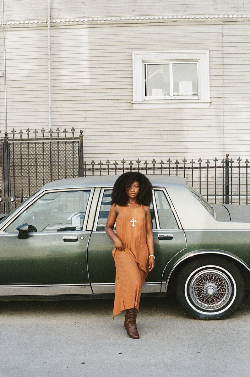 the wizard 👩🏽🎨 tweet media