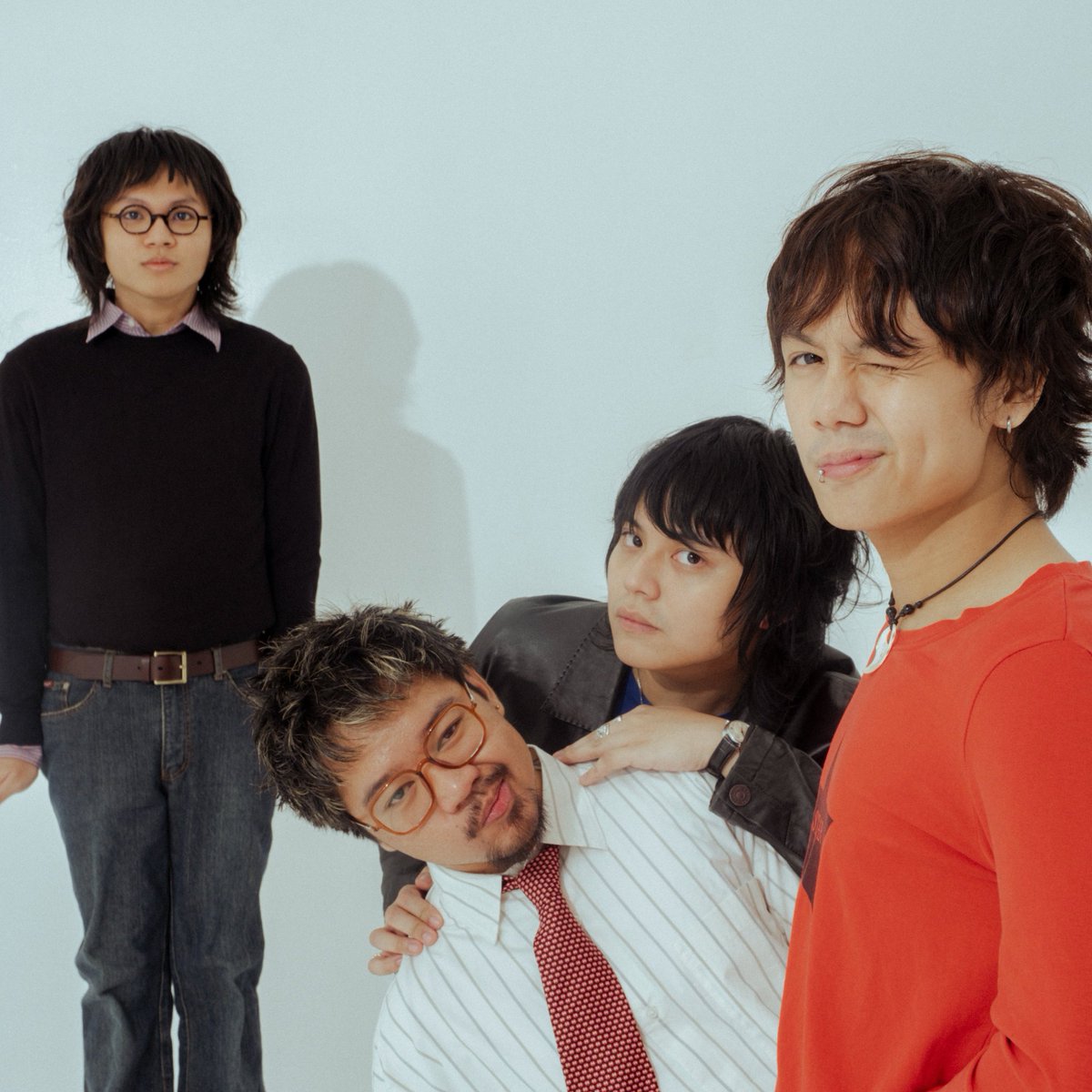 IV Of Spades is the greatest gainer on Spotify PH Top Artists chart following the release of 'Andalucia', up 24 spots to #14.