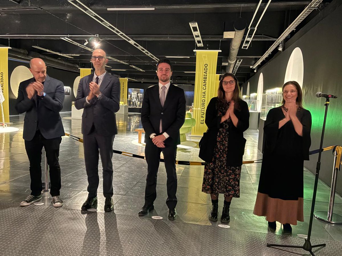 UniversumMuseo's tweet photo. 🌎¿Pueden tus diseños cambiar al mundo?💡

De esta manera vivimos la inauguración de #TFAenMx en #Universum

@ItalyMFA_int @ItalyinMEX @iicmessico https://t.co/0bV0og91P6