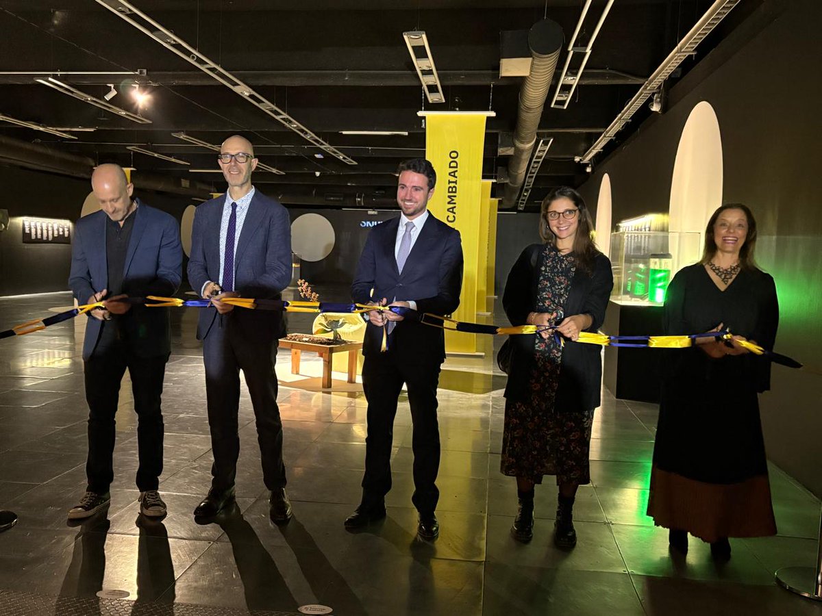 UniversumMuseo's tweet photo. 🌎¿Pueden tus diseños cambiar al mundo?💡

De esta manera vivimos la inauguración de #TFAenMx en #Universum

@ItalyMFA_int @ItalyinMEX @iicmessico https://t.co/0bV0og91P6