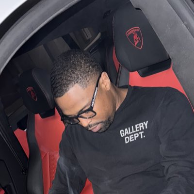 therealSupremeC's tweet photo. #NewProfilePic https://t.co/X1jjE8T1Zd