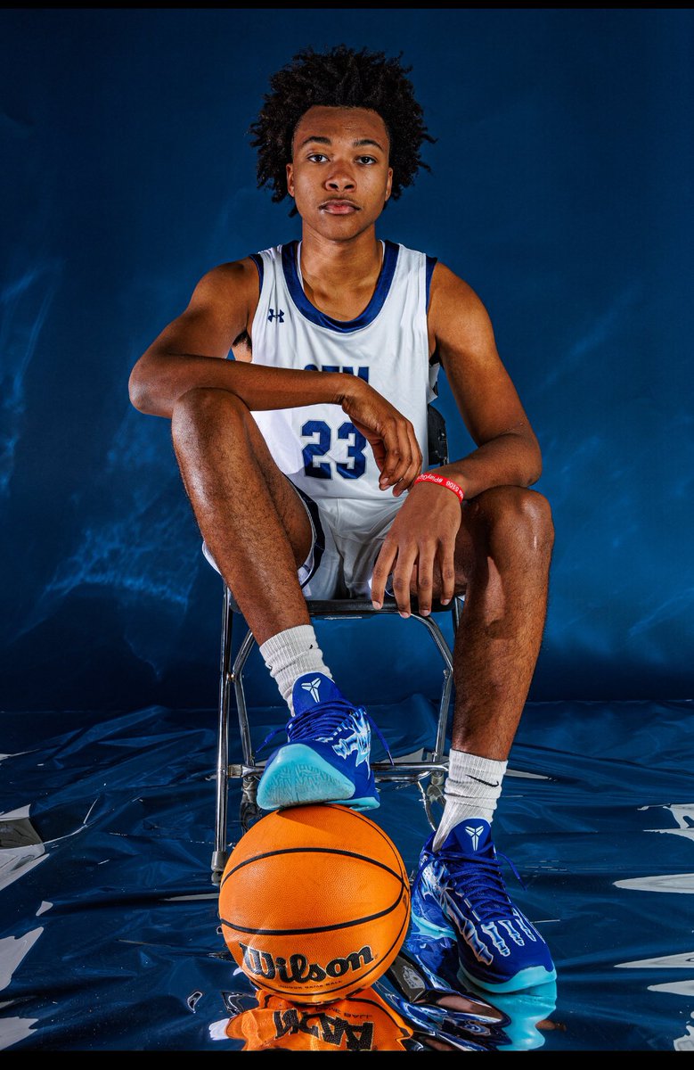 Spoke with one of the biggest stock-rising guards in the 2027 class — Bentley Shelton.
Coming off a great season with NY City Rocks EYBL , Shelton is a knockdown shooter who can heat up in a hurry. He is dynamic guard that , make plays for teammates, and is becoming lethal in the