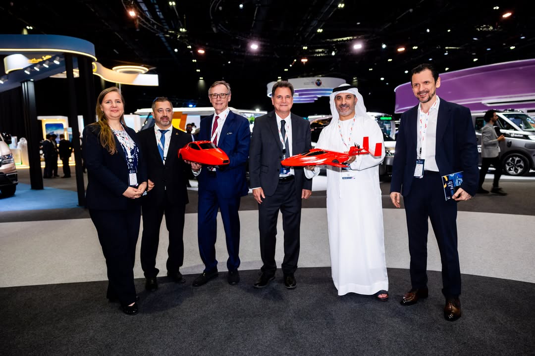 As a result of our recent trip to Dubai, we were invited to meet with the Dubai Minister for Business and Tourism, His Excellency Dr. Abdelrahman Mohamed Ali Shehab AlHosani, who is helping us reach the correct people at Dubai's Transportation Department which includes aircraft.