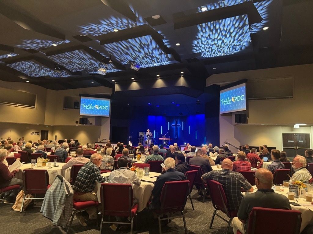 CL_USMB's tweet image. The Pacific District Conference convention began Nov. 6 at Bethany Church in Fresno, California. The theme is &quot;Together We Are the PDC.&quot; Editor Lacey Scully is attending and shares these photos from Day 1.