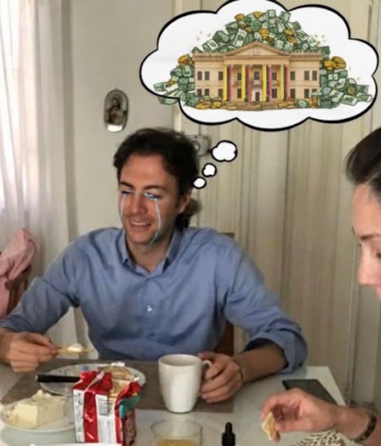 CamiloCalleO's tweet photo. La desesperación y el hambre de poder están llevando a @QuinteroCalle a sepultar su propia aspiración presidencial. Se inventó todo tipo de triquiñuelas para ganar visibilidad, verse competitivo y burlar las normas electorales. Hoy la democracia le pasa factura. ¡Gana Colombia!🇨🇴 https://t.co/XAHpJgRBvx