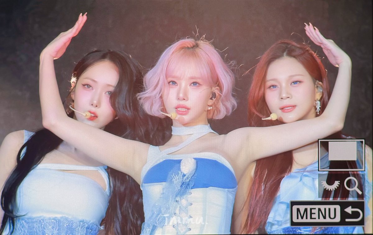 immutable116's tweet image. 251106 멜버른 프리뷰

#비비지 #VIVIZ